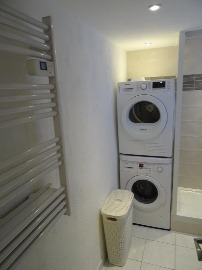 Appartement aux pieds des arènes à Arles Extérieur photo